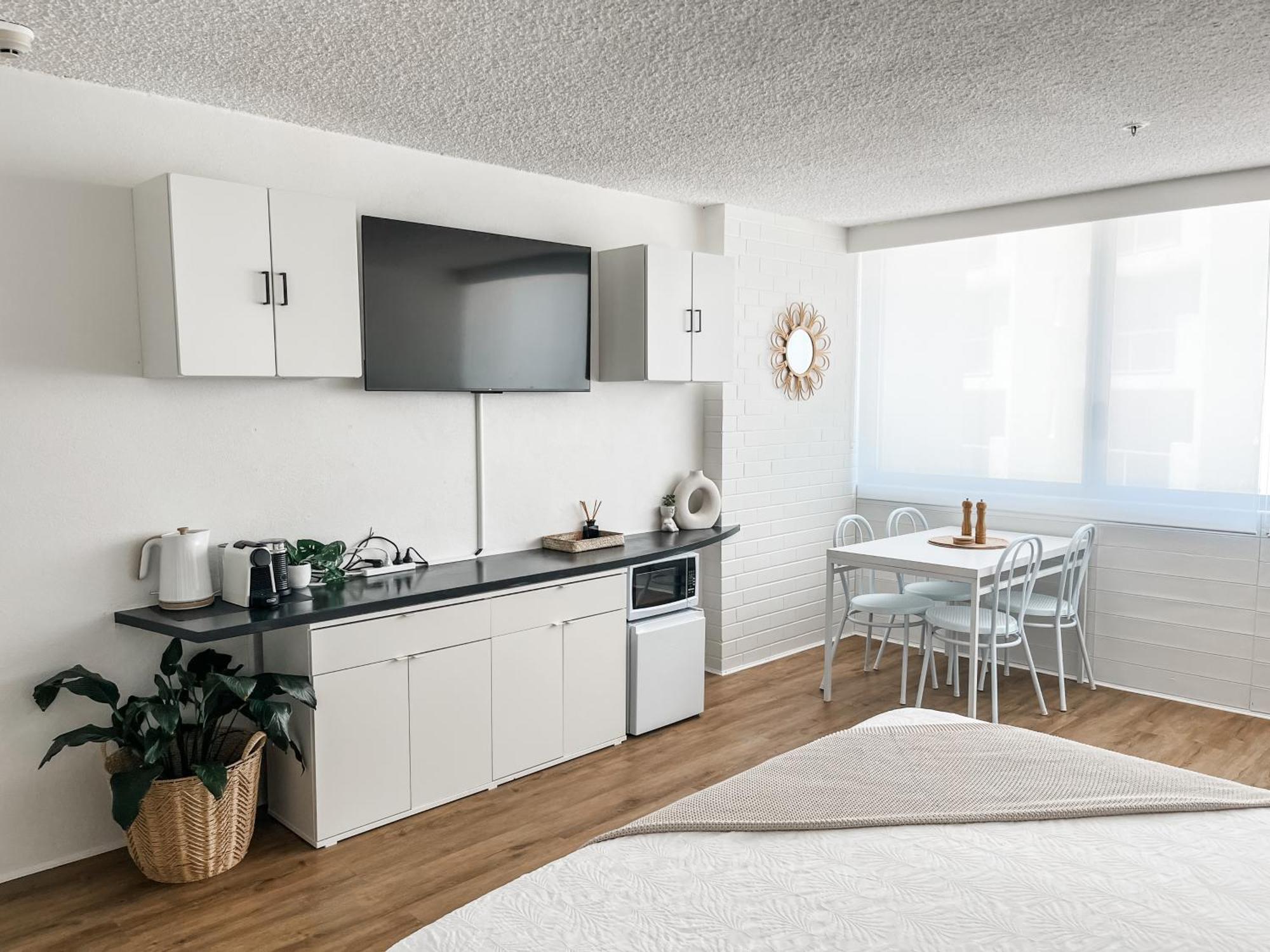 Coastal Calm Studio - A Private Studio With A Personal Touch Маркула Екстериор снимка